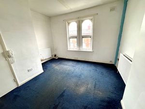 Photo 6- click for photo gallery